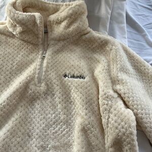 Columbia Cream Fleece Pullover